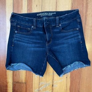 American eagle size 8 360 super stretch jean short